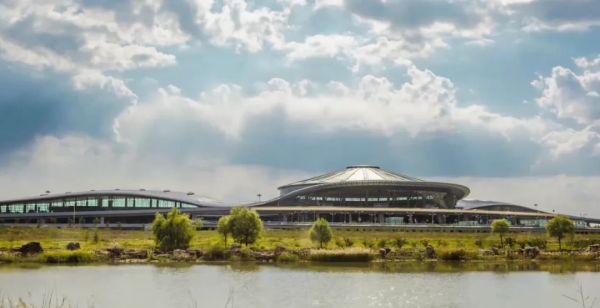 鄂爾多斯國際機場全力打造“零碳機場” 探索綠色低碳轉型發展新路徑-地大熱能